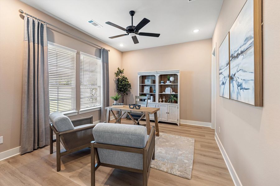 Furnished interior in a model home at Creekview Addition in Van Alstyne (Image 9). Furnished interior in a model home at Creekview Addition in Van Alstyne (Image 9).