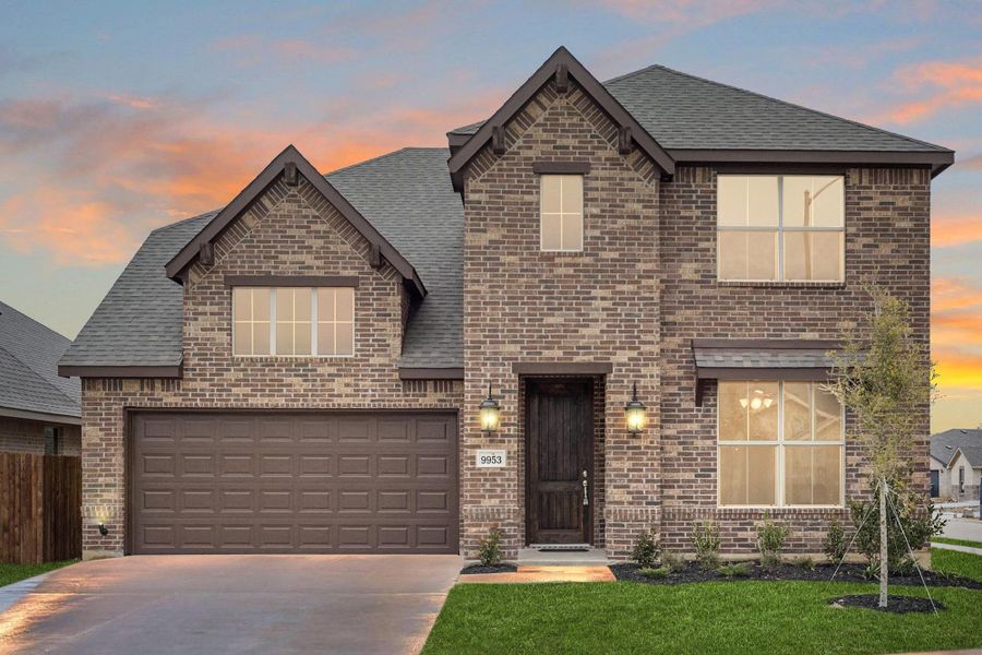 Front exterior of a home in the Summer Crest community, located in Fort Worth, TX (Image 2).