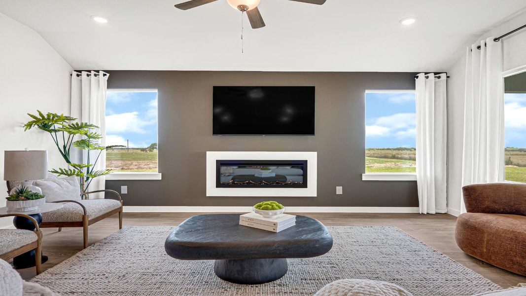 Furnished interior in a model home at Blue Heron Estates in Beasley (Image 19).