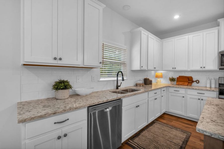 Furnished interior in a model home at The Overlook at Factory Shoals in Mableton (Image 10).