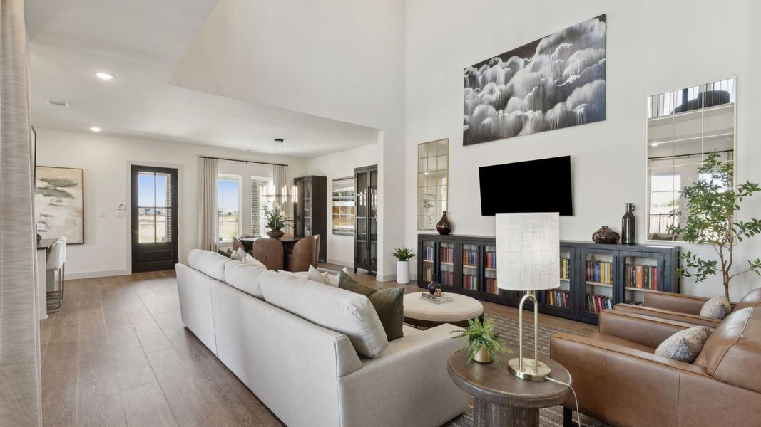 Furnished interior in a model home at Hazelwood 40' Series in Frisco (Image 34). Furnished interior in a model home at Hazelwood 40' Series in Frisco (Image 34).