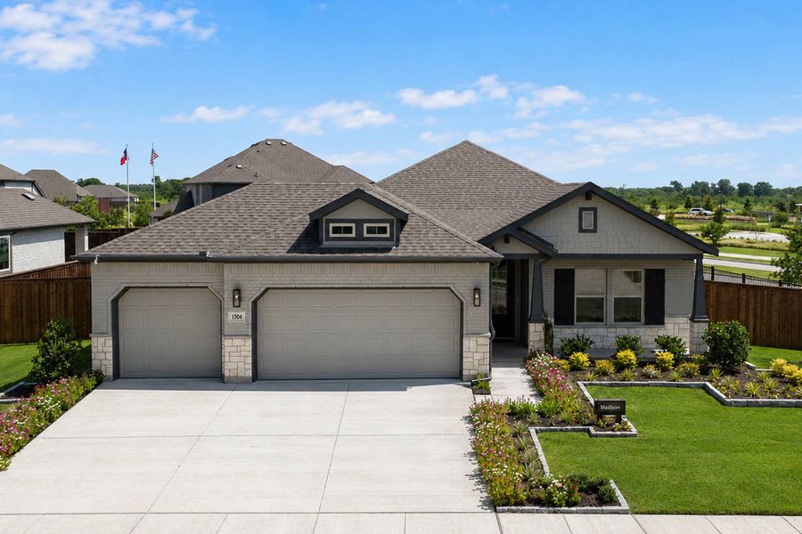 Front exterior of a home in the Las Lomas community, located in Forney, TX (Image 4).