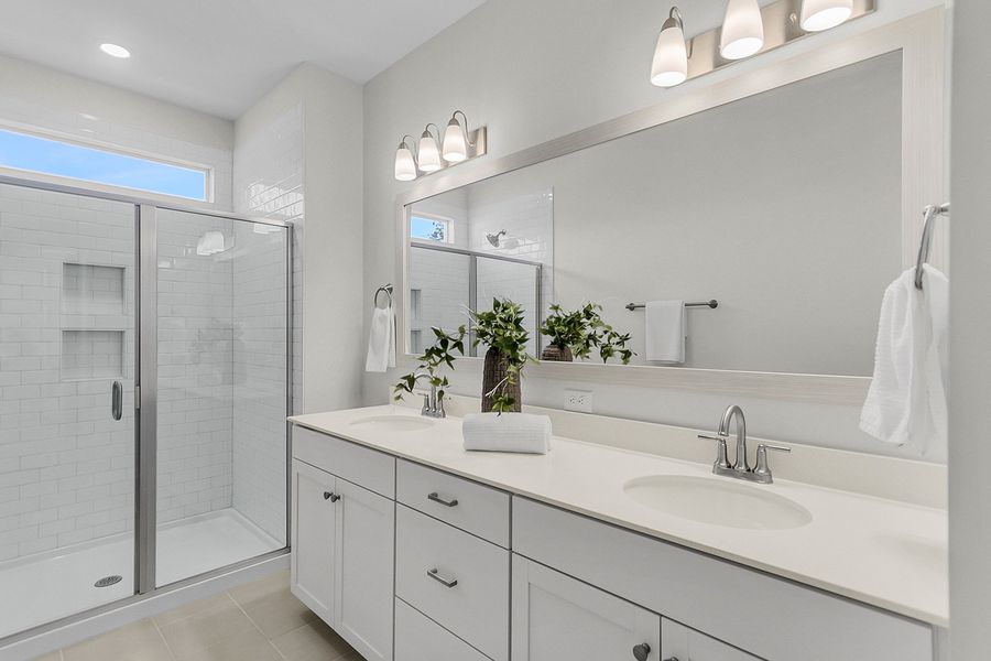 Moonflower | Primary Bath