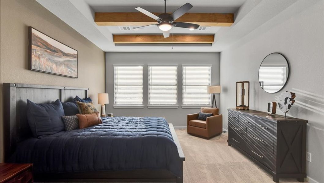 Furnished interior in a model home at Summer Place  35' in Montgomery (Image 37).