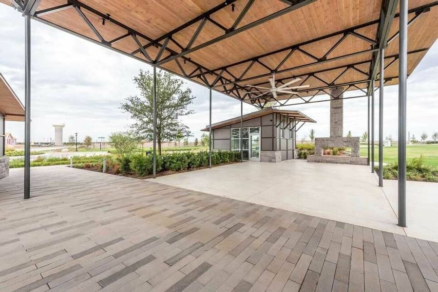 Image 11 of the Edgestone at Legacy community in Frisco, TX.