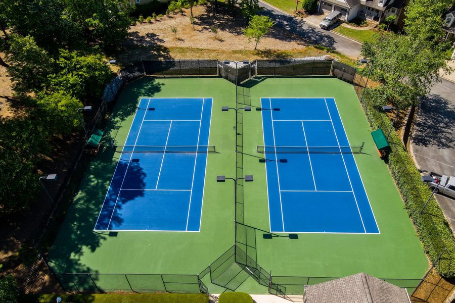 Community amenity available to residents of Club Cottages at Harbor Club in Greensboro (Image 3).