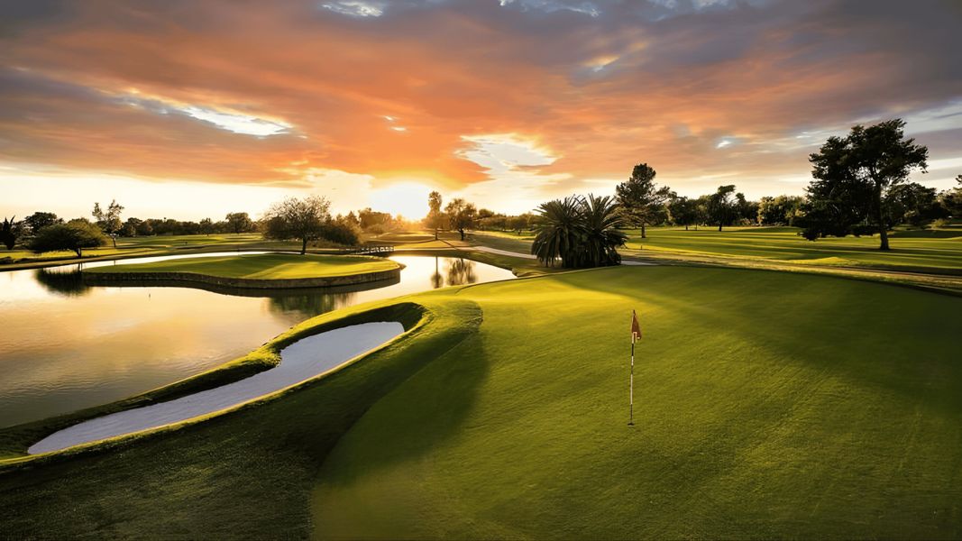 Close to Acclaimed Golf Courses