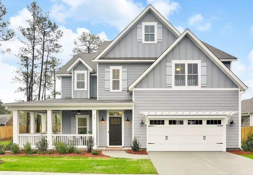 Front exterior of a home in the Carolina Creek community, located in Hampstead, NC (Image 1).