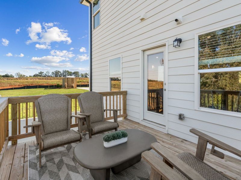 Exterior details of a home in Harmony Manor, Fairburn (Image 4).