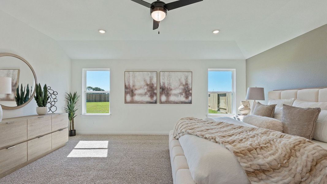 Furnished interior in a model home at Riverside Estates in Baytown (Image 27).