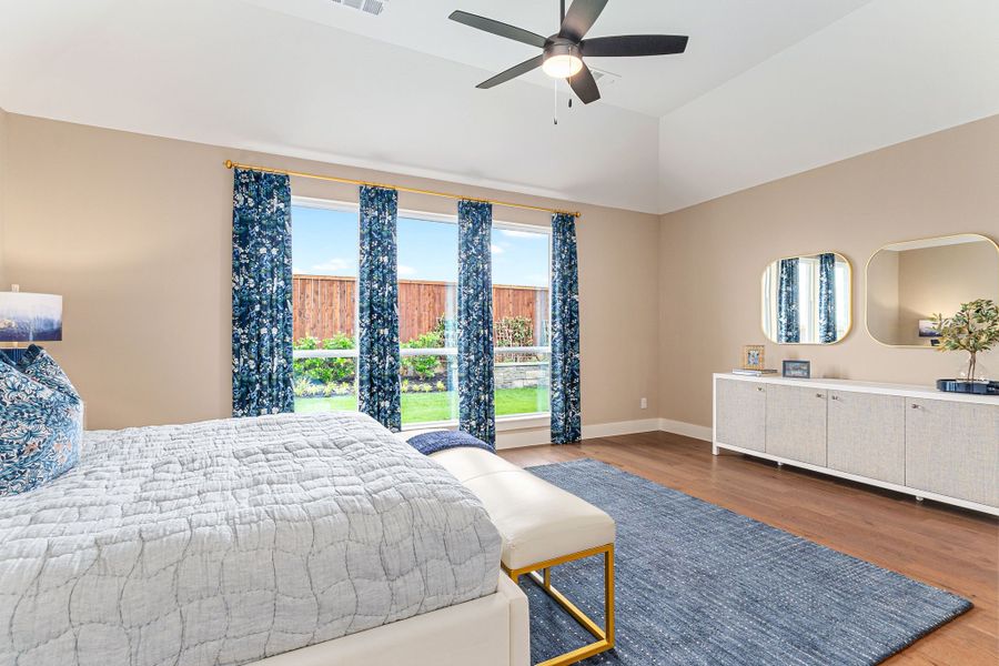 American Legend Homes 60' model in Wellington - Main Bedroom American Legend Homes 60' model in Wellington - Main Bedroom