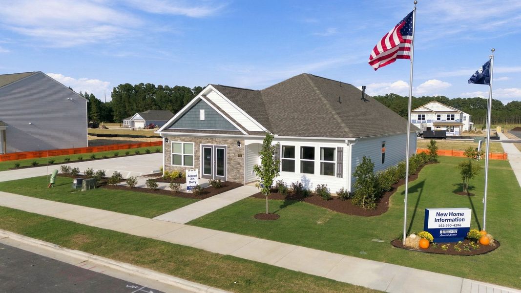 Front exterior of a home in the West New Bern community, located in New Bern, NC (Image 14).