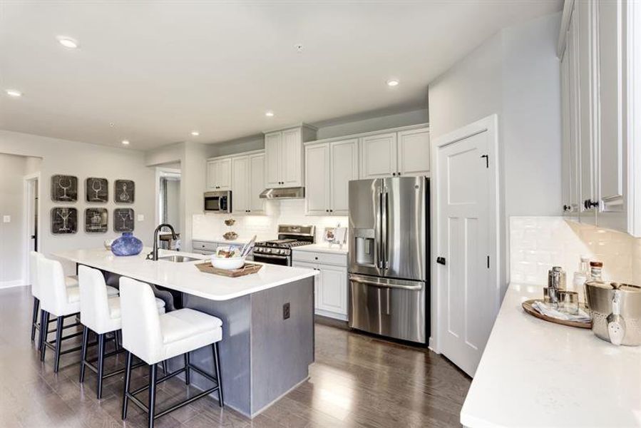 Furnished interior in a model home at Grande Dunes North Village Estates in Myrtle Beach (Image 5).