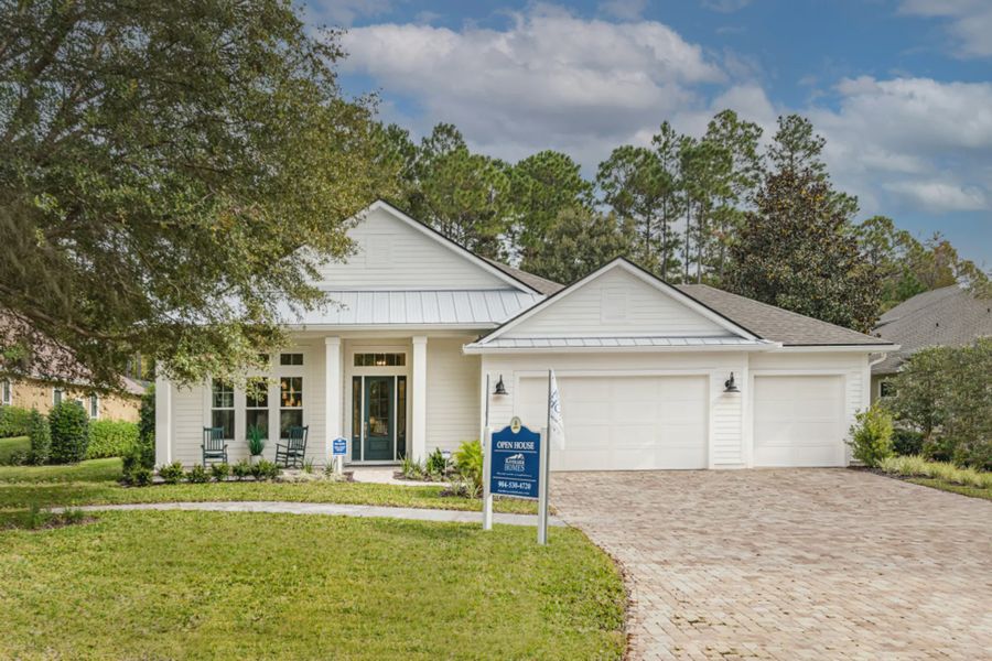 Front exterior of a home in the Amelia National Country Club community, located in Fernandina Beach, FL (Image 19).