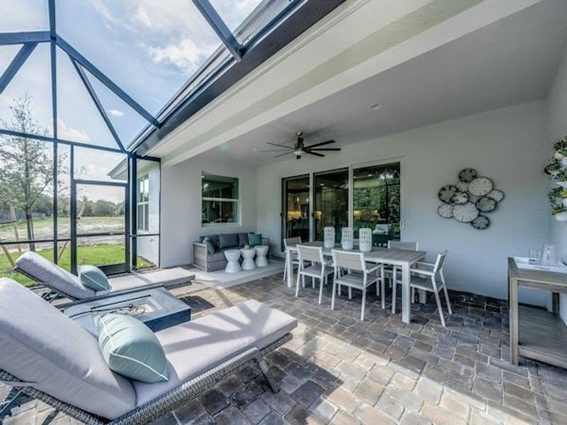 Exterior details of a home in High Pointe, Vero Beach (Image 57).