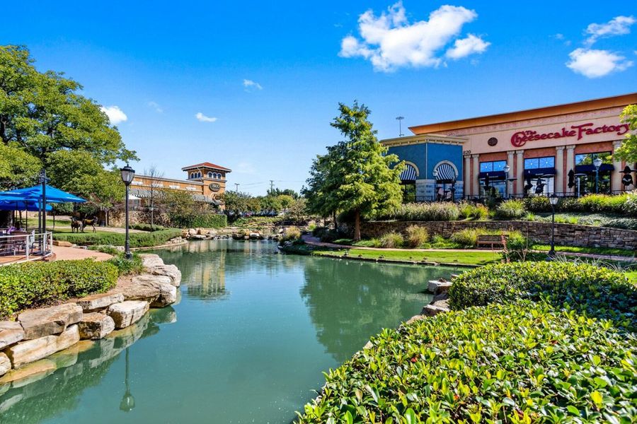 Image 7 of the St. Andrews Park community in Allen, TX.