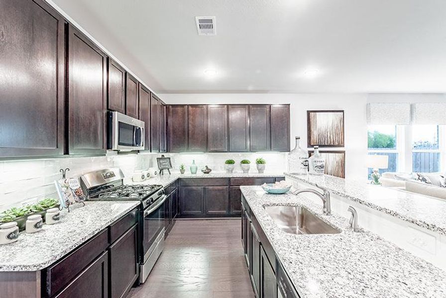 Image 8 of the Lynnwood community in Baytown, TX.