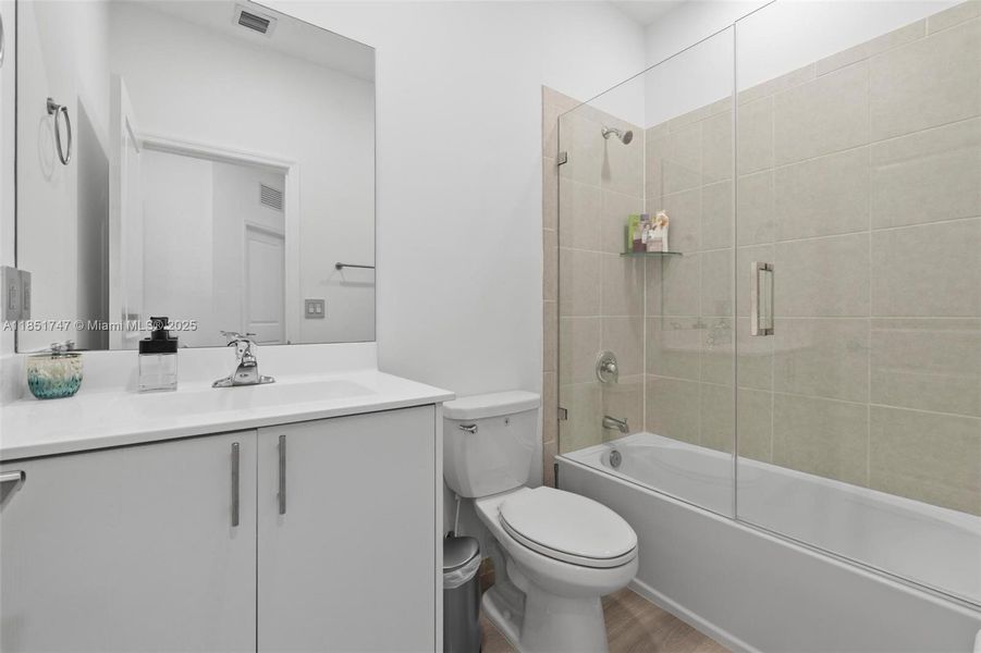 Second Full Bathroom