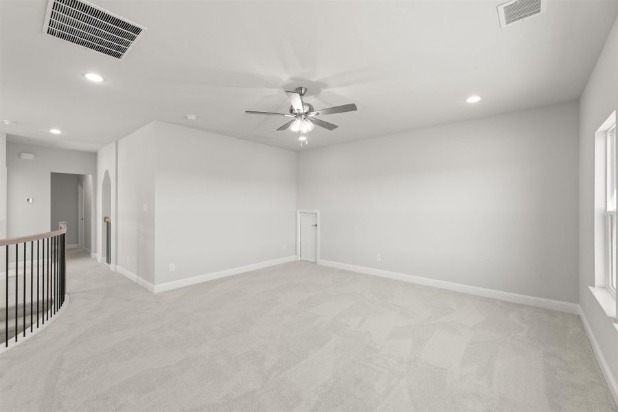 Representative unfurnished interior of a home built from the Louis - 70 ft Home Site by Rockwell Homes in Nelson Lake Estates, Rockwall (Image 50). Representative unfurnished interior of a home built from the Louis - 70 ft Home Site by Rockwell Homes in Nelson Lake Estates, Rockwall (Image 50).