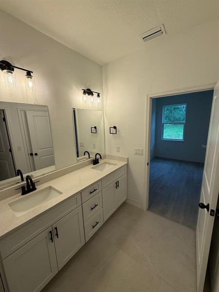 Furnished interior view inside a new home in , Citrus Springs (Image 8).