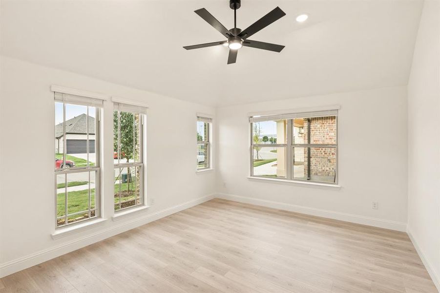 Spacious, unfurnished interior of a new home in West Crossing, Anna (Image 19). Spacious, unfurnished interior of a new home in West Crossing, Anna (Image 19).