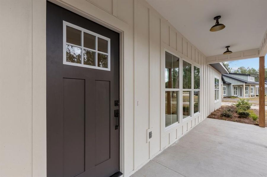Exterior details and patio area of a home in , Fanning Springs (Image 2). Exterior details and patio area of a home in , Fanning Springs (Image 2).