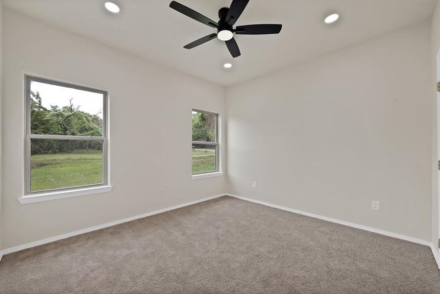 Spacious, unfurnished interior of a new home in , Reno (Image 20).