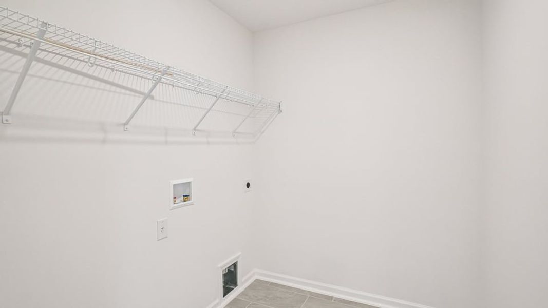 Spacious, unfurnished interior of a new home in Eagle Creek, Fuquay Varina (Image 36). Spacious, unfurnished interior of a new home in Eagle Creek, Fuquay Varina (Image 36).
