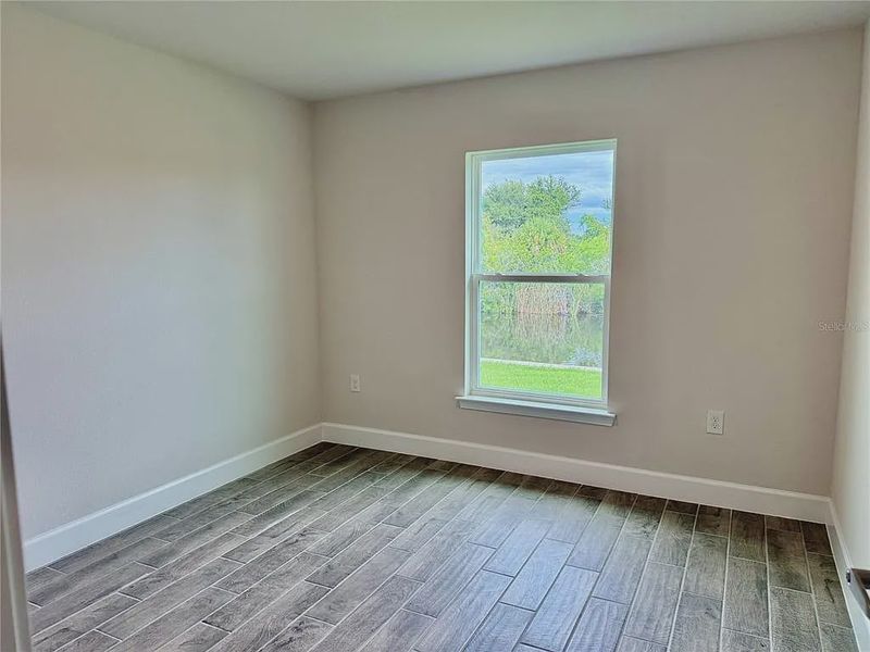 Spacious, unfurnished interior of a new home in South Gulf Cove, Port Charlotte (Image 23).