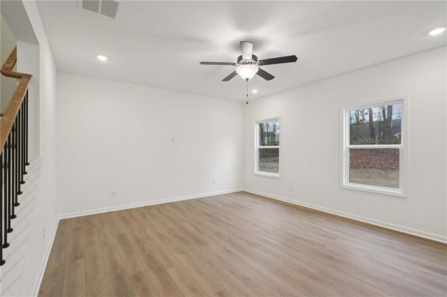 Spacious, unfurnished interior of a new home in Eastlyn Crossing, Flowery Branch (Image 18). Spacious, unfurnished interior of a new home in Eastlyn Crossing, Flowery Branch (Image 18).
