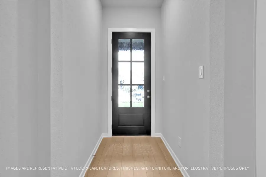 Spacious, unfurnished interior of a new home in River Ranch 55', Dayton (Image 9).