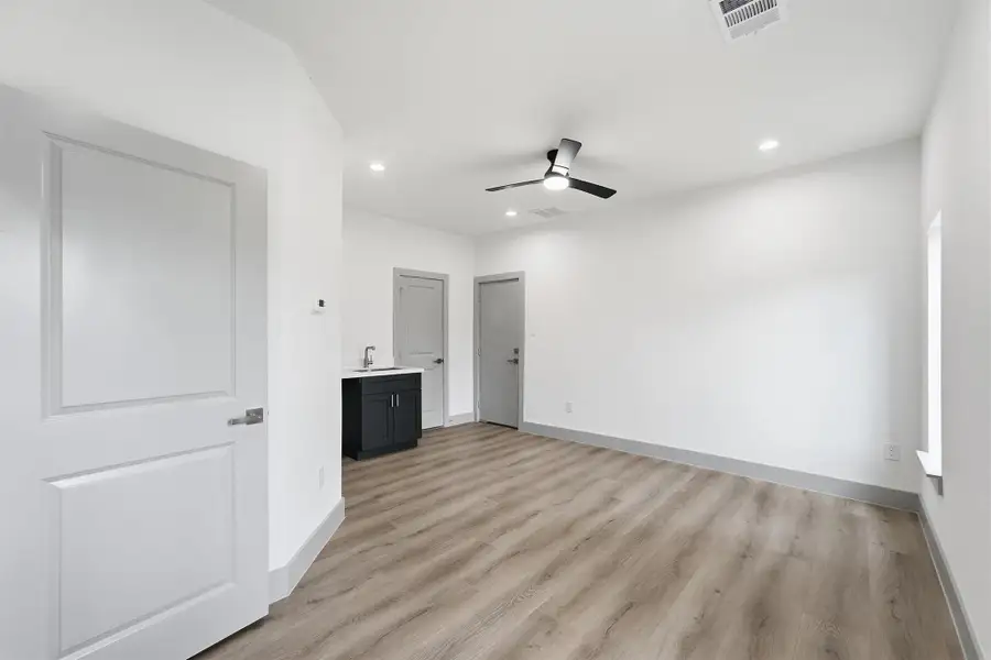 Spacious, unfurnished interior of a new home in , Houston (Image 24). Spacious, unfurnished interior of a new home in , Houston (Image 24).