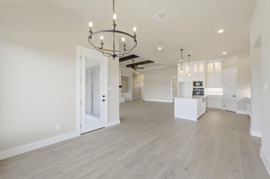 Spacious, unfurnished interior of a new home in Coyote Crossing, Godley (Image 31).