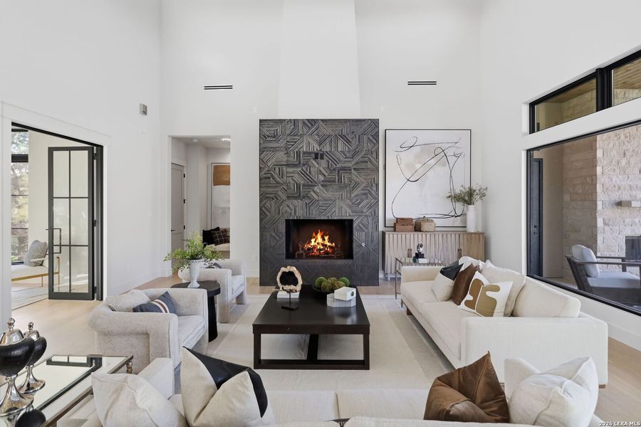 Furnished interior view inside a new home in , Boerne (Image 10).