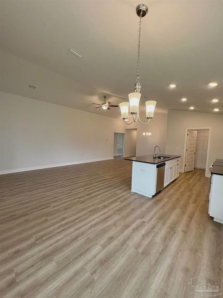 Spacious, unfurnished interior of a new home in Pine Top, Cantonment (Image 7).