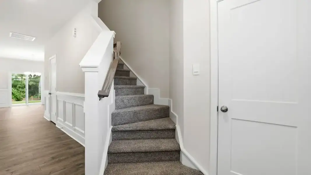 Representative unfurnished interior of a home built from the Denver by D.R. Horton in Ashmore Hills, Mauldin (Image 22).