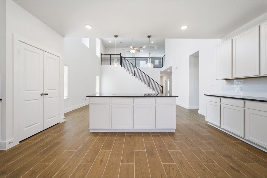 Furnished interior view inside a new home in Bay Creek, Baytown (Image 7).