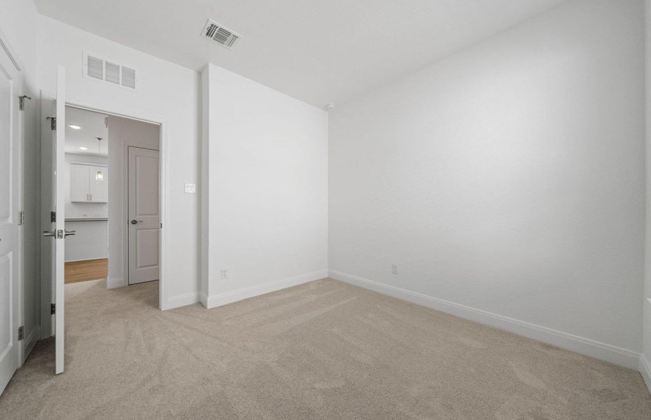 Spacious, unfurnished interior of a new home in Patterson Ranch, Georgetown (Image 18). Spacious, unfurnished interior of a new home in Patterson Ranch, Georgetown (Image 18).