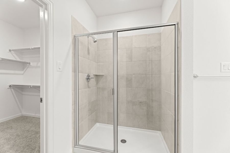 Representative furnished interior of a home built from the Lamar by UnionMain Homes in Elevon, Lavon (Image 8).