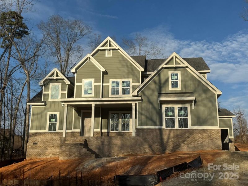 Image 33 of a home in .