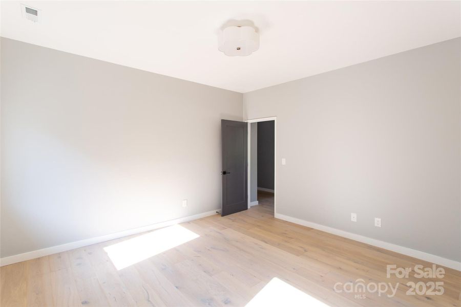 Spacious, unfurnished interior of a new home in , Waxhaw (Image 24). Spacious, unfurnished interior of a new home in , Waxhaw (Image 24).