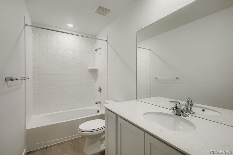 Furnished interior view inside a new home in Ledge Rock, Johnstown (Image 5).