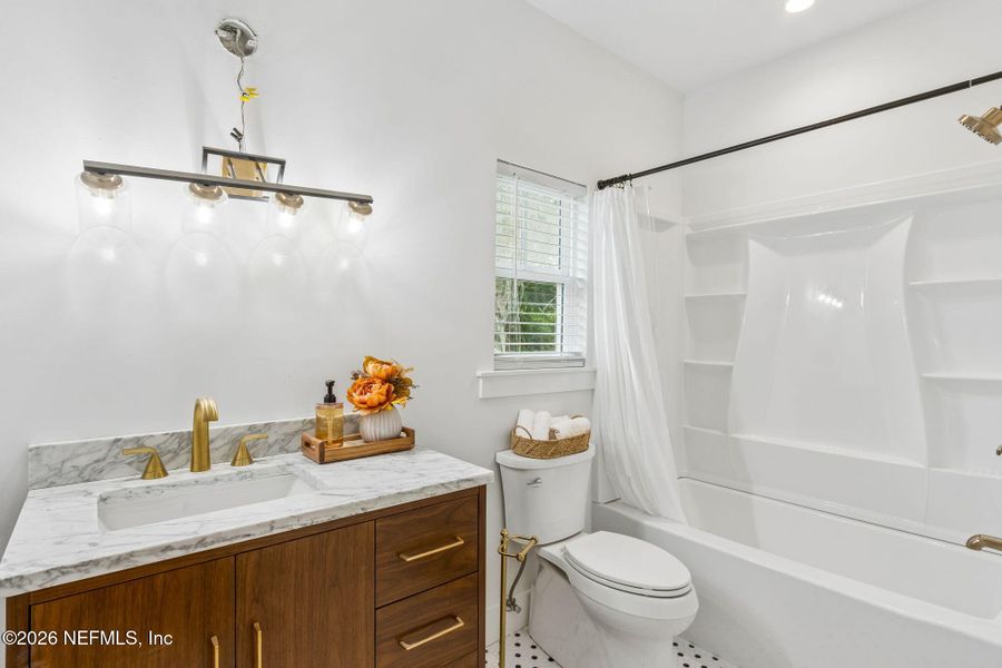 Furnished interior view inside a new home in , Jacksonville (Image 33).