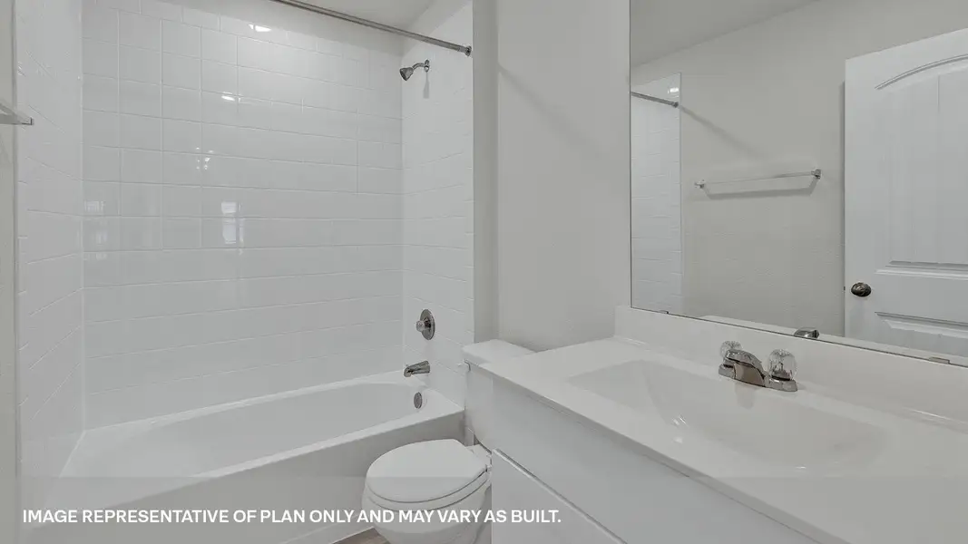 Furnished interior view inside a new home in Arroyo Ranch, Seguin (Image 4).