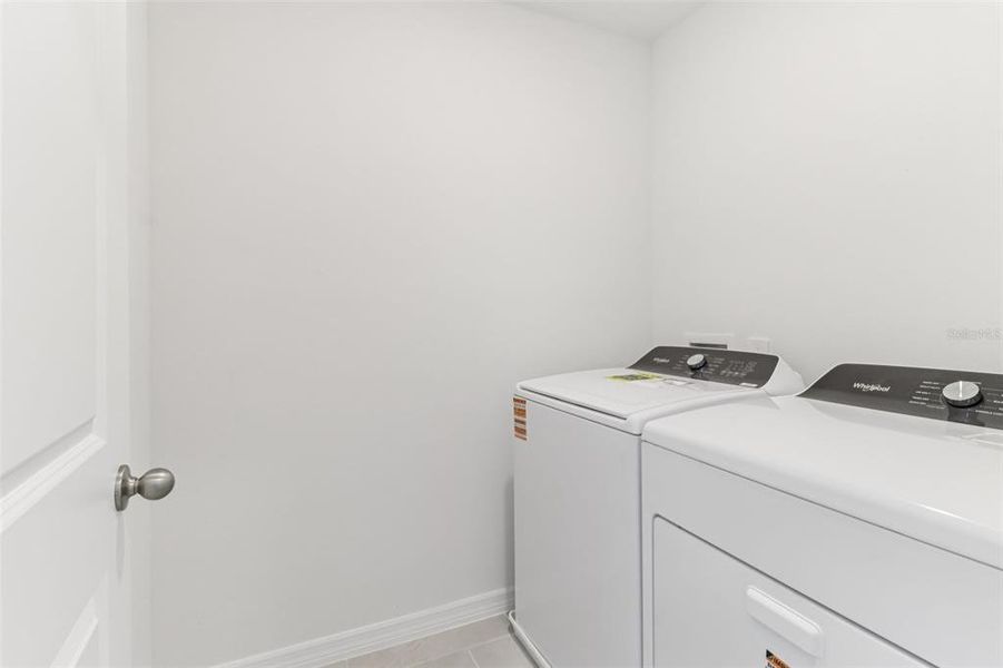 Close-up of interior finishes inside a home in The Reserve at Hammock Oaks Townes, Lady Lake (Image 13).