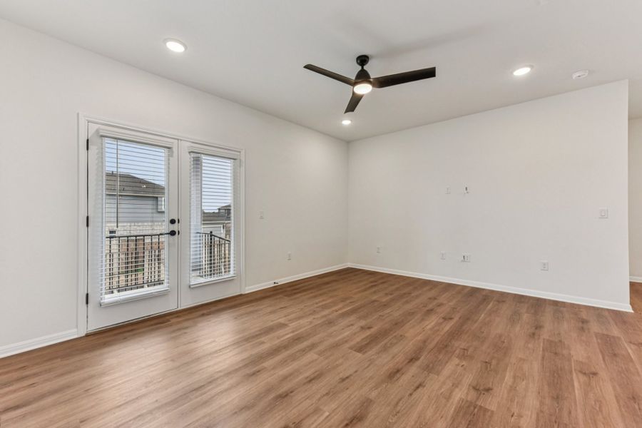 Spacious, unfurnished interior of a new home in Easton Park, Austin (Image 11).