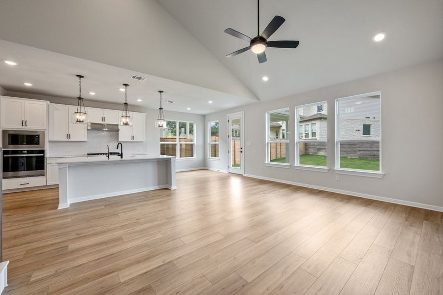 Representative unfurnished interior of a home built from the Thornton by Ashton Woods in Berry Creek Highlands, Georgetown (Image 18).