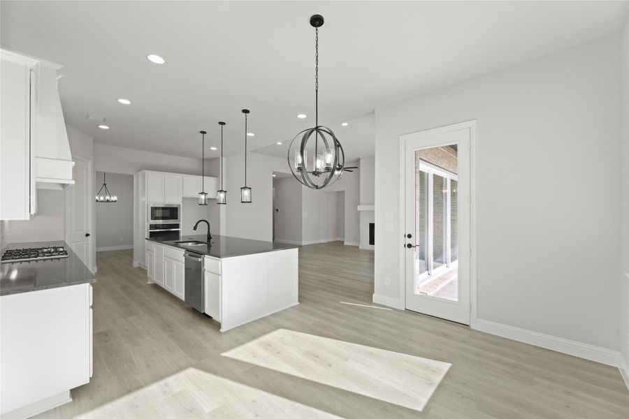 Furnished interior view inside a new home in Nelson Lake Estates, Rockwall (Image 8). Furnished interior view inside a new home in Nelson Lake Estates, Rockwall (Image 8).