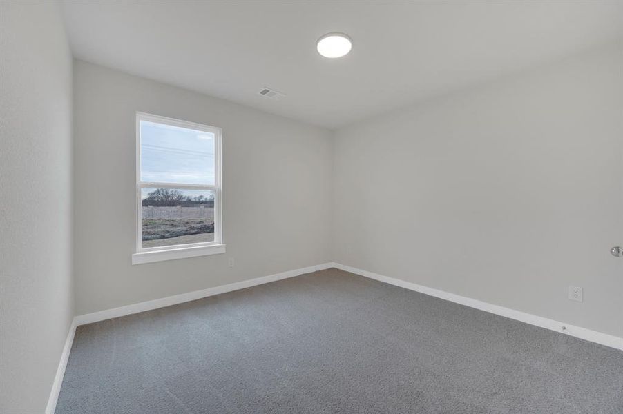 Spacious, unfurnished interior of a new home in Mercer Meadows, Royse City (Image 25).