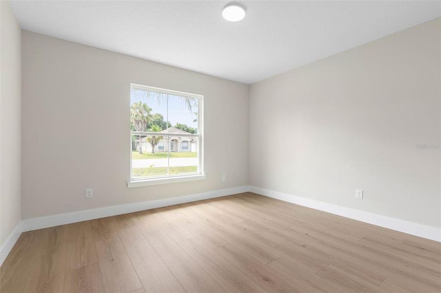 Spacious, unfurnished interior of a new home in , Palm Coast (Image 52).